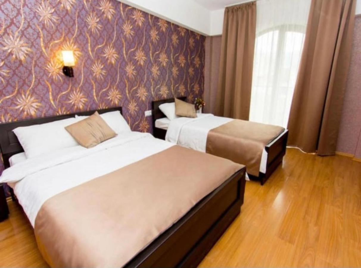 - Granada - Boutique Hotel - Tbilisi - 외부 사진